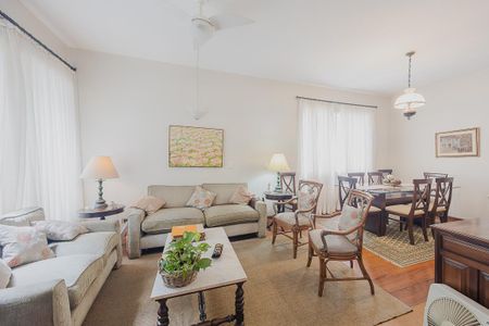 Apartamento à venda com 205m², 3 quartos e 2 vagasSala