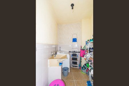 Casa para alugar com 80m², 2 quartos e sem vagaÁrea de Serviço