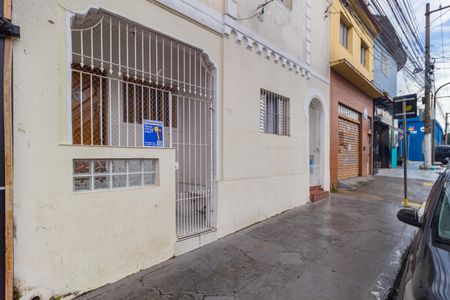 Casa para alugar com 80m², 2 quartos e sem vagaFachada