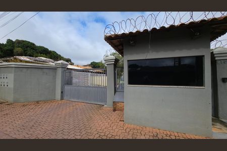 Casa de condomínio à venda com 140m², 3 quartos e 2 vagasFachada