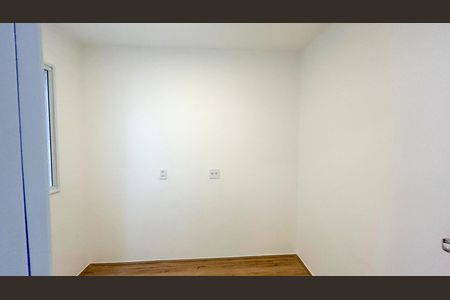 Quarto 1 de apartamento para alugar com 2 quartos, 37m² em Vila Isa, São Paulo