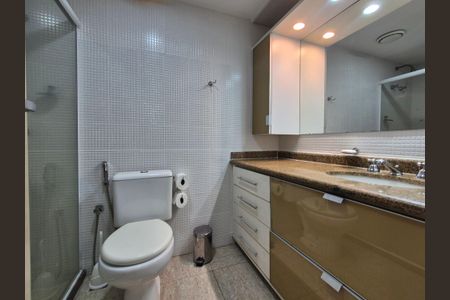 Apartamento para alugar com 60m², 1 quarto e 1 vaga Apartamento para alugar com 60m², 1 quarto e 1 vagaBanheiro