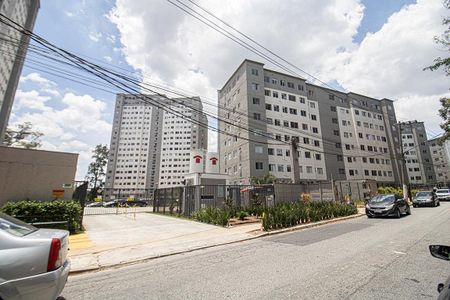 Apartamento para alugar com 42m², 2 quartos e sem vaga Apartamento para alugar com 42m², 2 quartos e sem vagaFachada