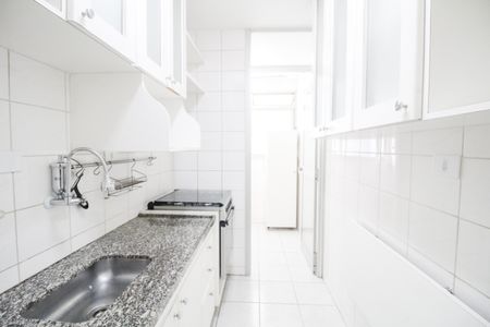 Apartamento para alugar com 55m², 2 quartos e 1 vagaCozinha