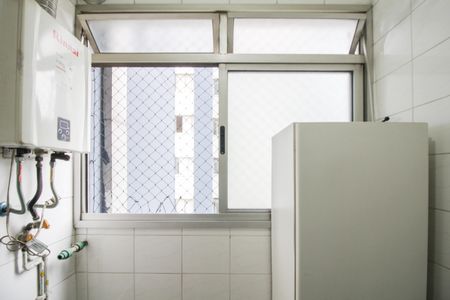 Apartamento para alugar com 55m², 2 quartos e 1 vagaÁrea de Serviço