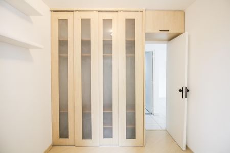 Apartamento para alugar com 55m², 2 quartos e 1 vagaQuarto 1