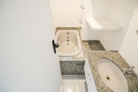 Apartamento para alugar com 55m², 2 quartos e 1 vagaBanheiro 1