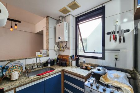 Apartamento à venda com 81m², 2 quartos e 1 vagaCozinha 