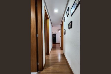 Apartamento à venda com 81m², 2 quartos e 1 vagaCorredor 