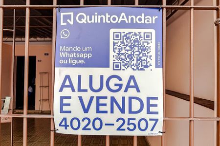 Casa para alugar com 80m², 2 quartos e 2 vagas Casa para alugar com 80m², 2 quartos e 2 vagasPlaquinha