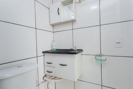 Casa para alugar com 50m², 1 quarto e sem vaga Casa para alugar com 50m², 1 quarto e sem vagaBanheiro