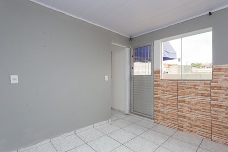 Casa para alugar com 50m², 1 quarto e sem vaga Casa para alugar com 50m², 1 quarto e sem vagaSala