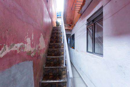 Casa para alugar com 50m², 1 quarto e sem vaga Casa para alugar com 50m², 1 quarto e sem vagaEscada - Entrada