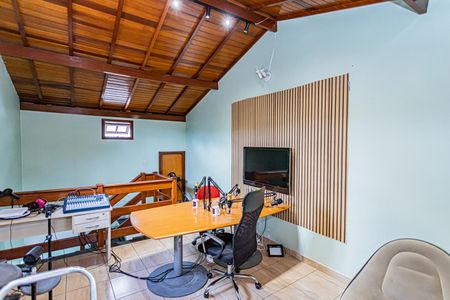 Casa para alugar com 160m², 3 quartos e sem vaga Casa para alugar com 160m², 3 quartos e sem vagaSótão