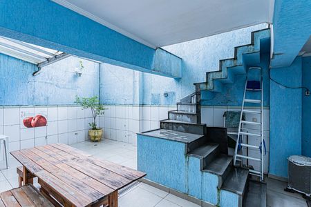 Casa para alugar com 160m², 3 quartos e sem vaga Casa para alugar com 160m², 3 quartos e sem vagaQuintal e churrasqueira