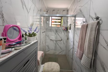 Casa à venda com 213m², 3 quartos e 2 vagasBanheiro Suíte