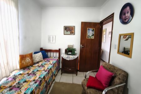 Casa à venda com 213m², 3 quartos e 2 vagasQuarto 3