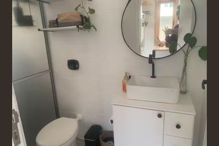 Banheiro de casa de condomínio para alugar com 3 quartos, 69m² em Vargem Grande, Florianópolis