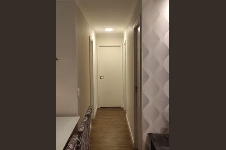 Corredor de apartamento à venda com 3 quartos, 70m² em Campestre, Santo André