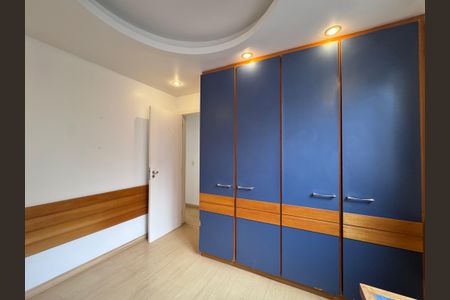 Apartamento à venda com 323m², 4 quartos e 4 vagas Apartamento à venda com 323m², 4 quartos e 4 vagasQuarto 2