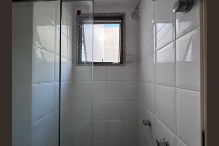 Apartamento à venda com 323m², 4 quartos e 4 vagas Apartamento à venda com 323m², 4 quartos e 4 vagasÁrea de Serviço - Banheiro