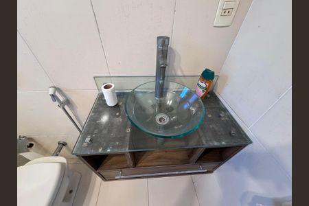 Apartamento à venda com 323m², 4 quartos e 4 vagas Apartamento à venda com 323m², 4 quartos e 4 vagasBanheiro