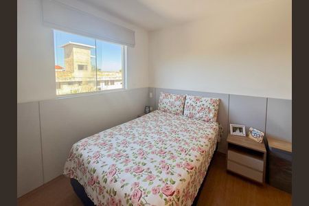 Casa à venda com 94m², 3 quartos e 2 vagasBanheiro da Suíte