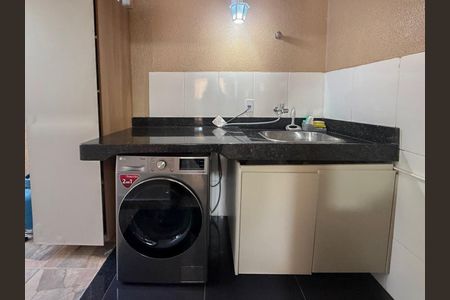 Casa à venda com 94m², 3 quartos e 2 vagasÁrea de Serviço