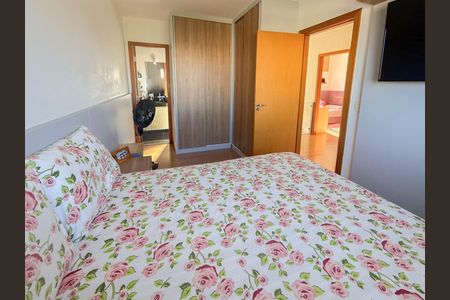 Casa à venda com 94m², 3 quartos e 2 vagasSuíte