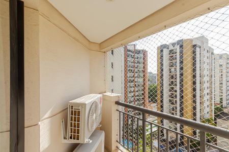 Sacada de apartamento para alugar com 2 quartos, 56m² em Indianópolis, São Paulo