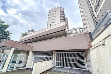 Apartamento para alugar com 43m², 1 quarto e 1 vagaFachada e portaria