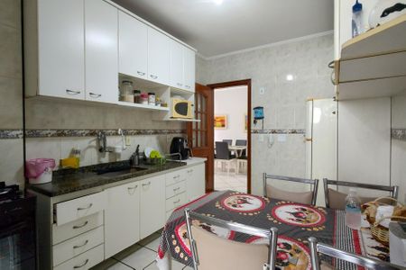 Apartamento para alugar com 91m², 2 quartos e 1 vagaCozinha 