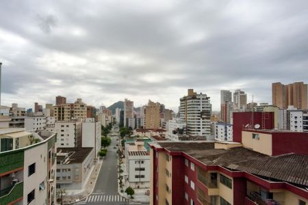 Apartamento para alugar com 91m², 2 quartos e 1 vagaVista da rua. 