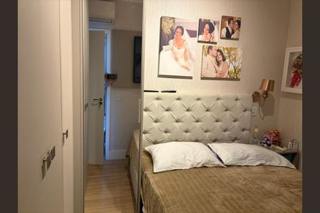 Apartamento à venda com 91m², 3 quartos e 2 vagas Apartamento à venda com 91m², 3 quartos e 2 vagasQuarto