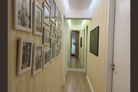 Apartamento à venda com 91m², 3 quartos e 2 vagas Apartamento à venda com 91m², 3 quartos e 2 vagasCorredor