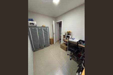 Sala de apartamento para alugar com 2 quartos, 40m² em Brás de Pina, Rio de Janeiro