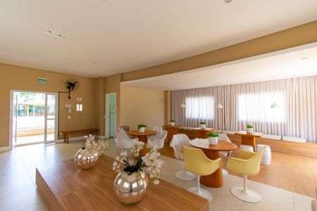 Apartamento à venda com 55m², 2 quartos e 1 vagaÁrea comum