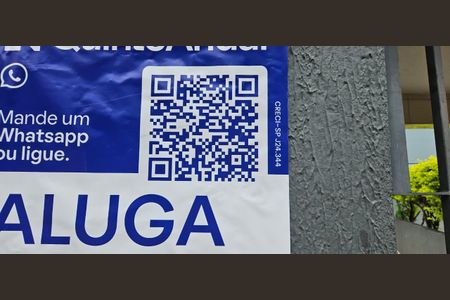 Apartamento para alugar com 46m², 2 quartos e 1 vagaPlaca instalada na fachada do condomínio - Código da placa: MSRP-697