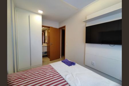 Apartamento à venda com 73m², 2 quartos e 1 vaga Apartamento à venda com 73m², 2 quartos e 1 vagaSuíte