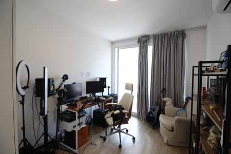 Apartamento à venda com 110m², 3 quartos e 2 vagasQuarto 2