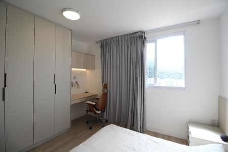 Apartamento à venda com 110m², 3 quartos e 2 vagasQuarto 3