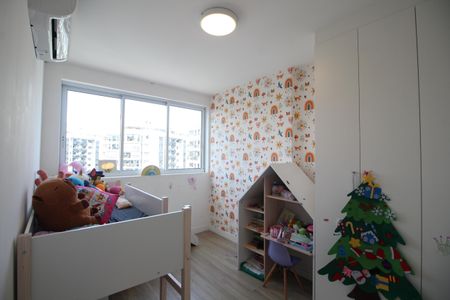 Apartamento à venda com 110m², 3 quartos e 2 vagasQuarto 1