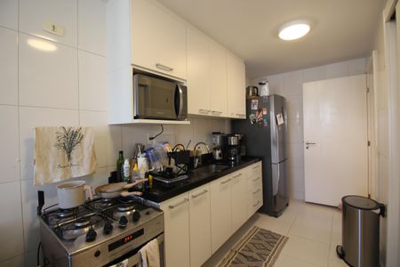 Apartamento à venda com 110m², 3 quartos e 2 vagasCozinha