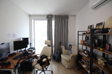 Apartamento à venda com 110m², 3 quartos e 2 vagasQuarto 2