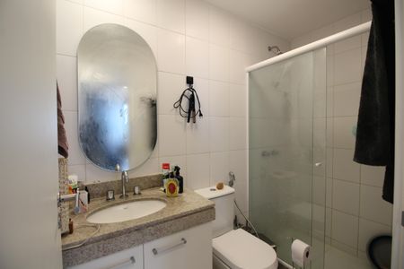 Apartamento à venda com 110m², 3 quartos e 2 vagasBanheiro Social