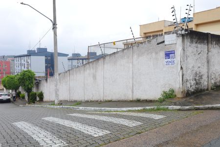 Apartamento à venda com 66m², 2 quartos e 1 vagaPlaca instalada na fachada do condomínio - Código da placa: HBJM-53