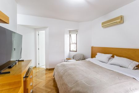 Apartamento à venda com 172m², 4 quartos e 3 vagasSuíte 2