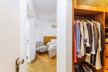 Apartamento à venda com 172m², 4 quartos e 3 vagasSuíte 2