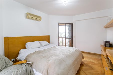 Apartamento à venda com 172m², 4 quartos e 3 vagasSuíte 2