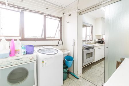 Apartamento à venda com 172m², 4 quartos e 3 vagasÁrea de Serviço